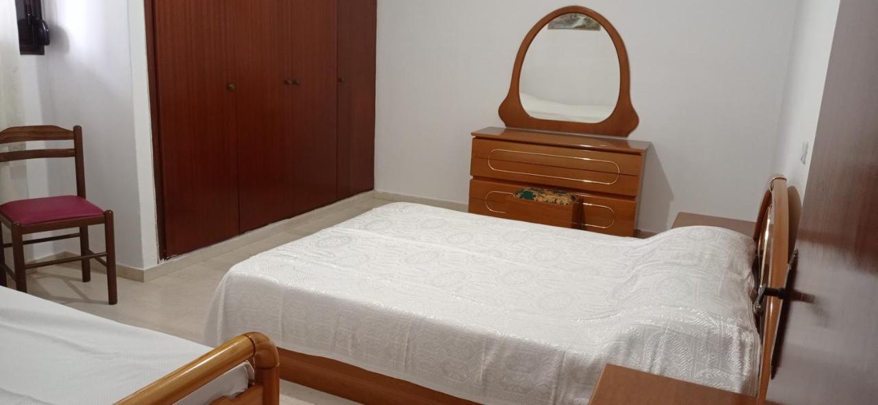 Ευρύχωρο Και Άνετο Διαμέρισμα Στην Ιτέα Joanna'S Apartment Kirra Kültér fotó