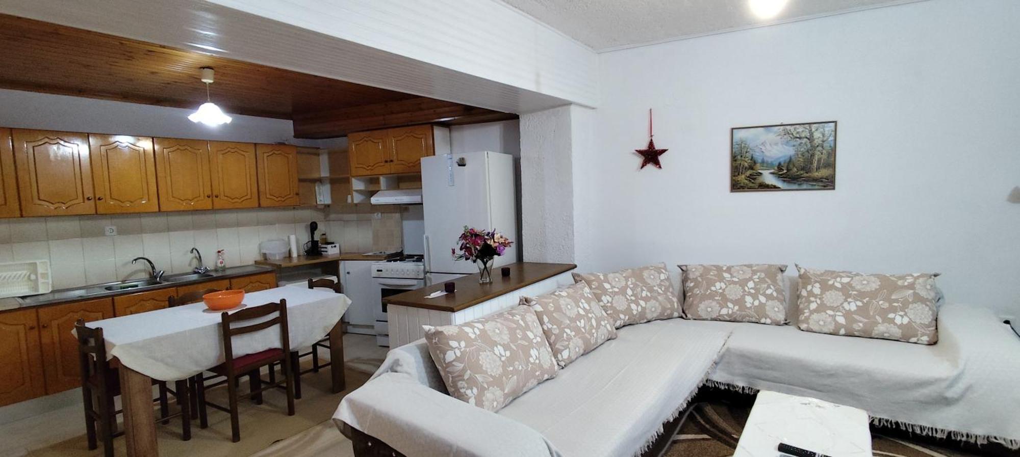 Ευρύχωρο Και Άνετο Διαμέρισμα Στην Ιτέα Joanna'S Apartment Kirra Kültér fotó